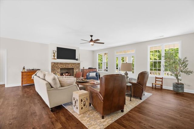 408 Cisco Way, Dalton, GA 30721
