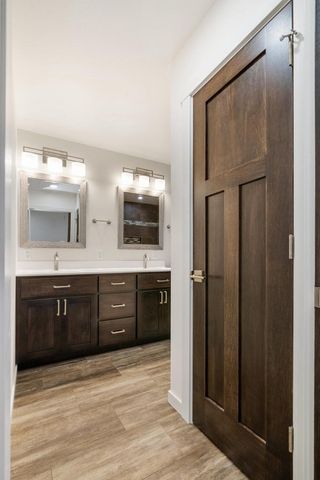 1530 Waldenberger ROAD, Holmen, WI 54636