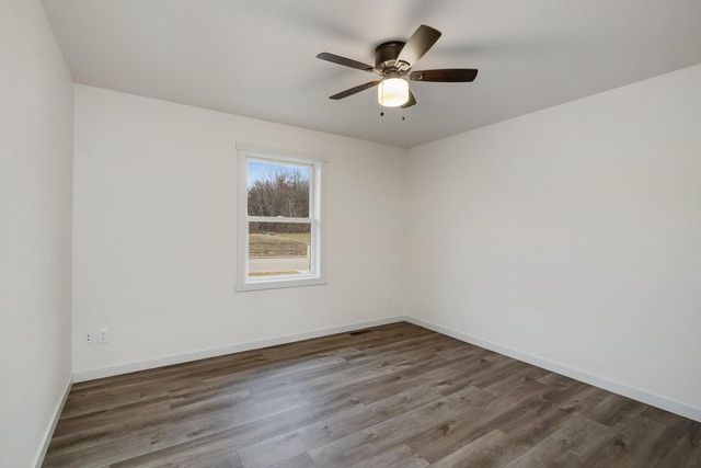 1530 Waldenberger ROAD, Holmen, WI 54636