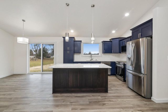 1530 Waldenberger ROAD, Holmen, WI 54636