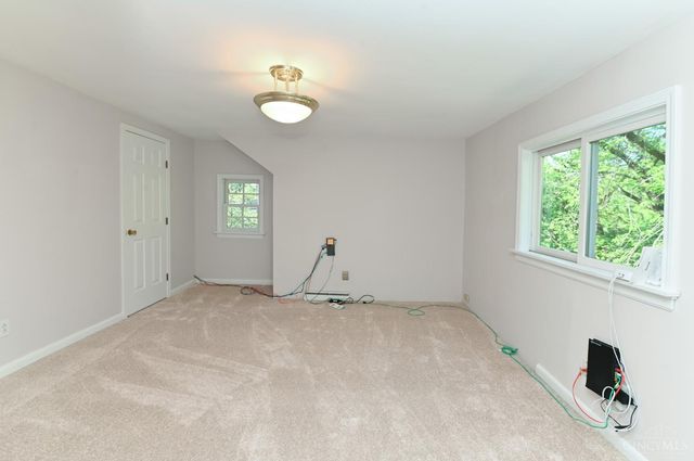 3507 Aultwoods Lane, Cincinnati, OH 45208