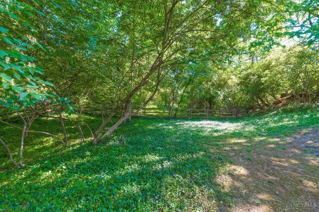 3507 Aultwoods Lane, Cincinnati, OH 45208
