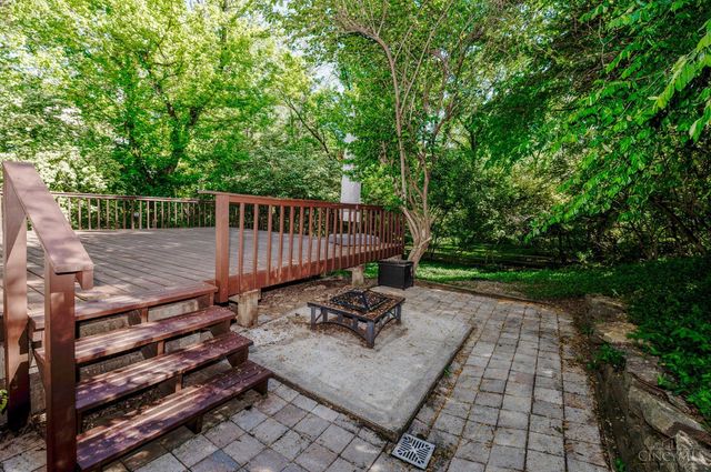 3507 Aultwoods Lane, Cincinnati, OH 45208
