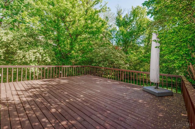 3507 Aultwoods Lane, Cincinnati, OH 45208