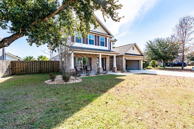 279 Windchime Way, Freeport, FL 32439