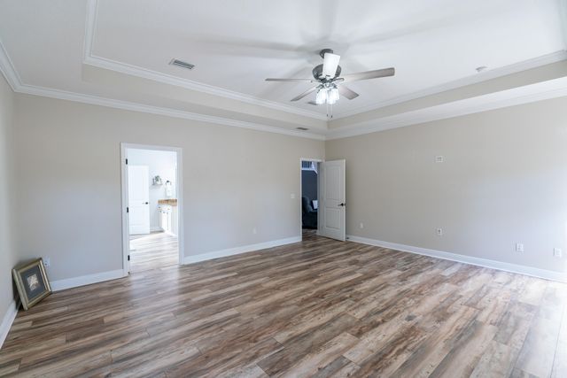 279 Windchime Way, Freeport, FL 32439