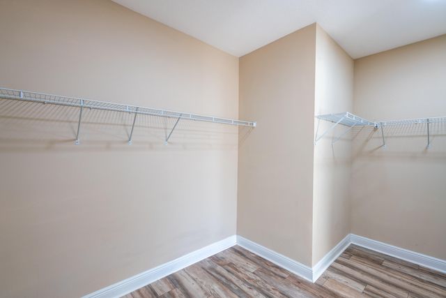 279 Windchime Way, Freeport, FL 32439