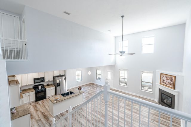 279 Windchime Way, Freeport, FL 32439