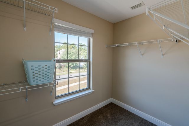 279 Windchime Way, Freeport, FL 32439