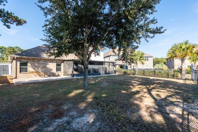 279 Windchime Way, Freeport, FL 32439