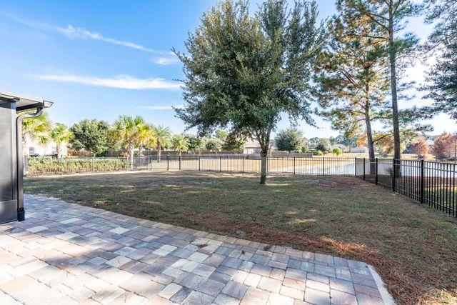 279 Windchime Way, Freeport, FL 32439