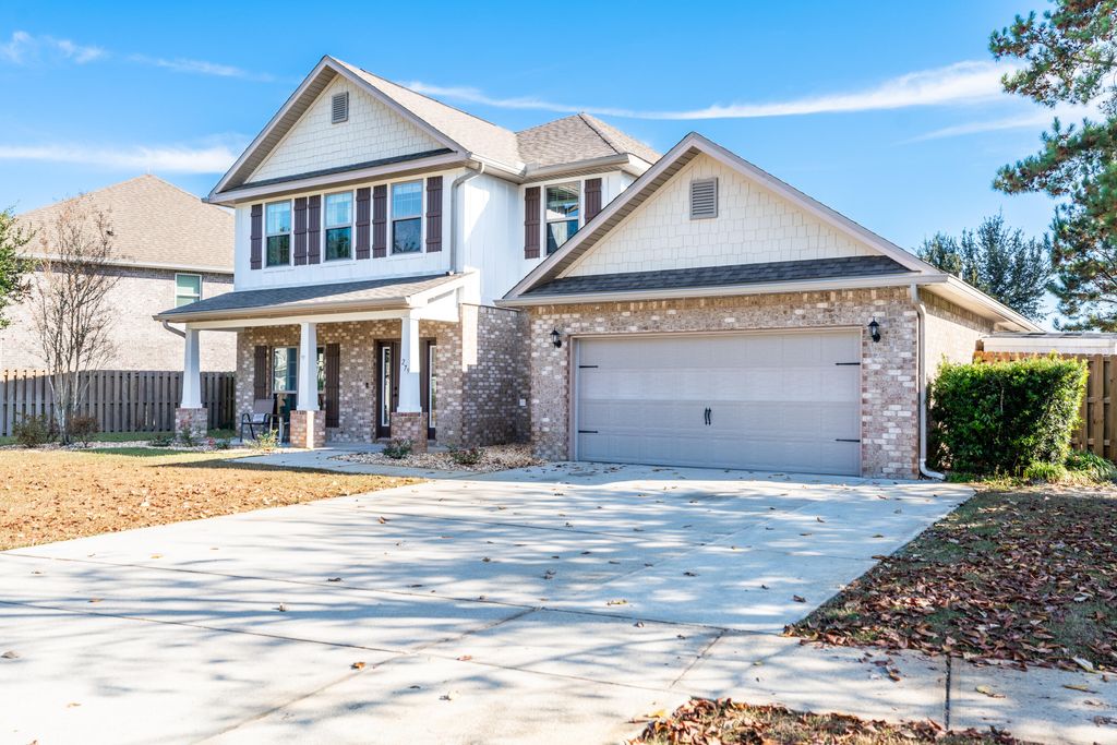 279 Windchime Way, Freeport, FL 32439