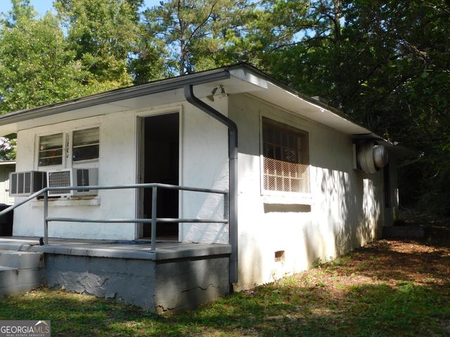 1804 1/2 US Highway 29, West Point, GA 31833