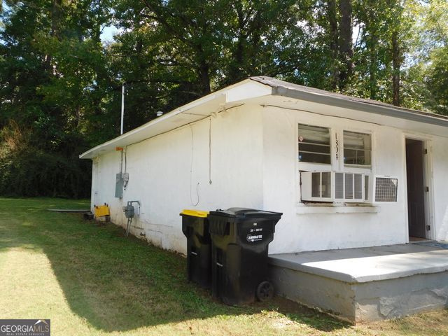 1804 1/2 US Highway 29, West Point, GA 31833