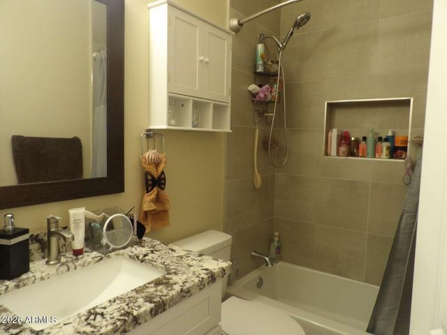 4080 N TURQUOISE Drive, Eloy, AZ 85131