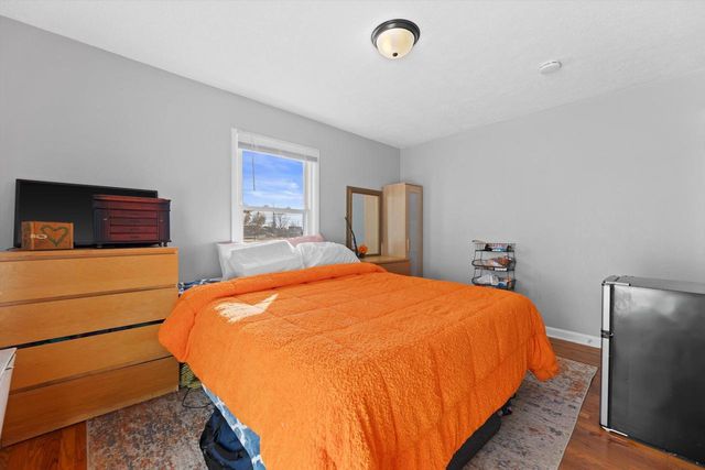 9570 W Silver Spring DRIVE, Milwaukee, WI 53225