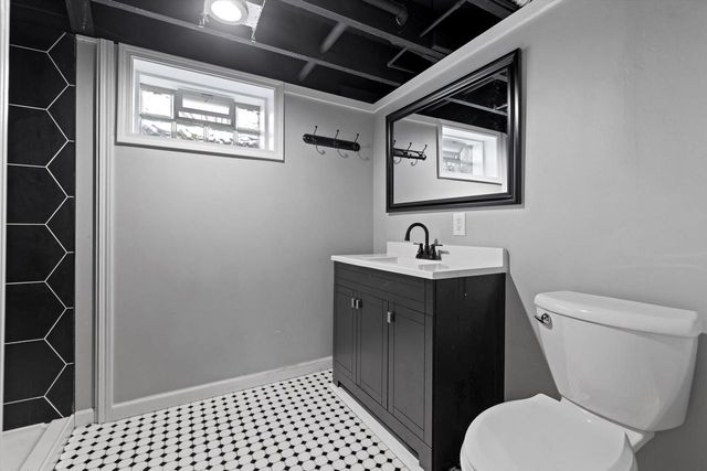 9570 W Silver Spring DRIVE, Milwaukee, WI 53225