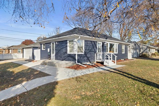 9570 W Silver Spring DRIVE, Milwaukee, WI 53225