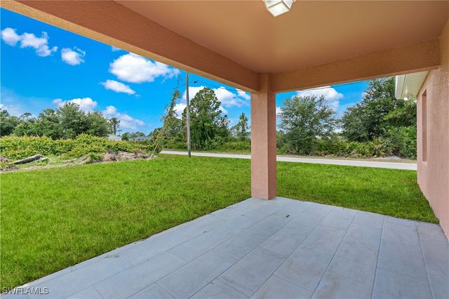 3113 68th ST W, Lehigh Acres, FL 33971