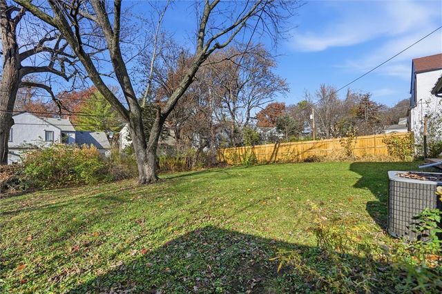 8004 Holmes Road, Kansas City, MO 64131