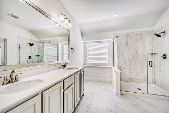 4047 Bedford Drive, Crandall, TX 75114