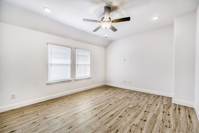 4047 Bedford Drive, Crandall, TX 75114