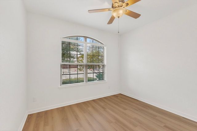 174 Hampton Drive, Fate, TX 75087