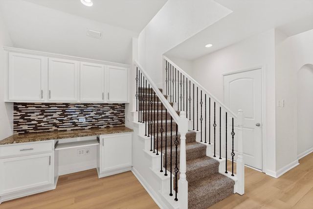 174 Hampton Drive, Fate, TX 75087