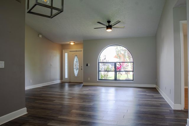 2325 SE Beechwood Terrace, Port St. Lucie, Port St Lucie, FL 34952