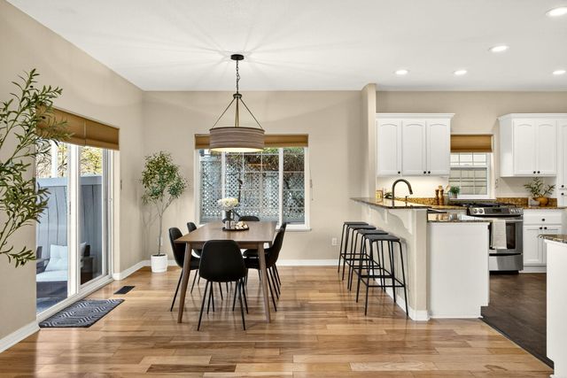 267 Meadow Drive, Ashland, OR 97520