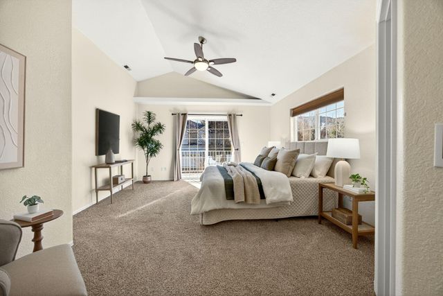 267 Meadow Drive, Ashland, OR 97520