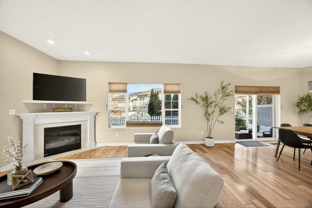 267 Meadow Drive, Ashland, OR 97520