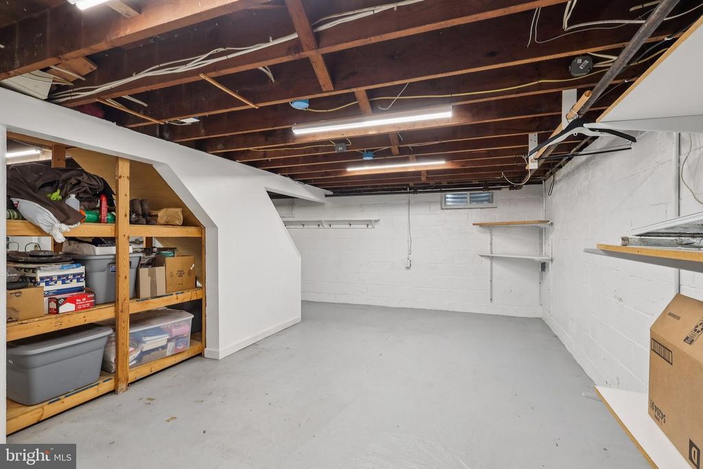 618 BOXWOOD RD, Wilmington, DE 19804