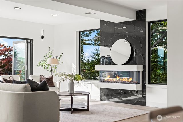 1116 N Jackson Avenue, Tacoma, WA 98406