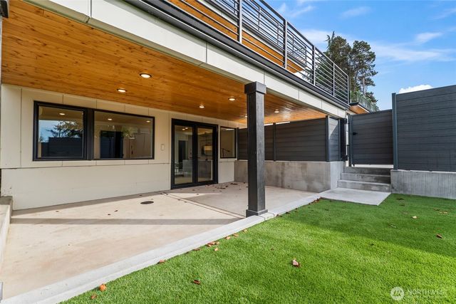 1116 N Jackson Avenue, Tacoma, WA 98406