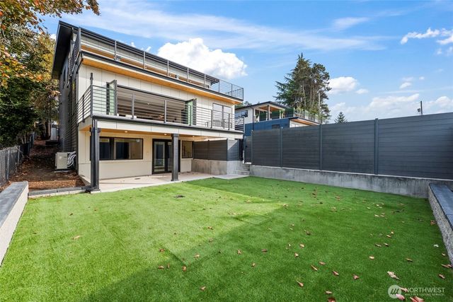 1116 N Jackson Avenue, Tacoma, WA 98406