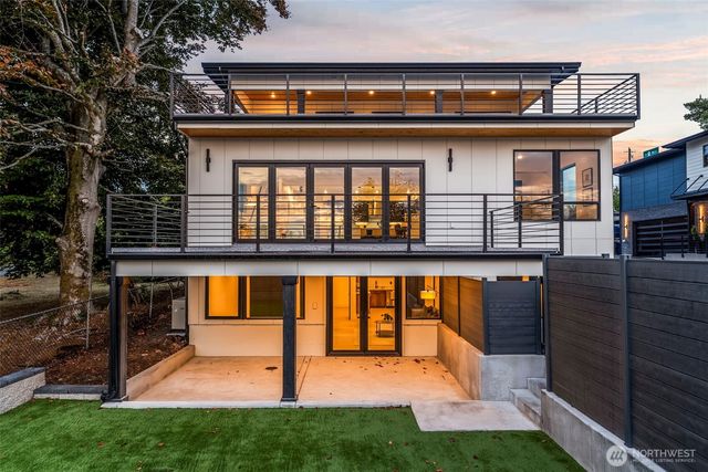 1116 N Jackson Avenue, Tacoma, WA 98406