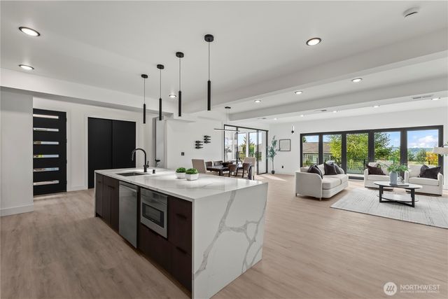 1116 N Jackson Avenue, Tacoma, WA 98406