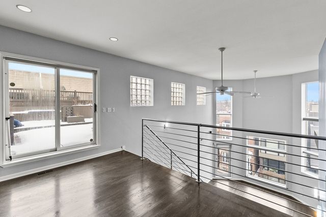 2236 W Armitage Avenue 403, Chicago, IL 60647