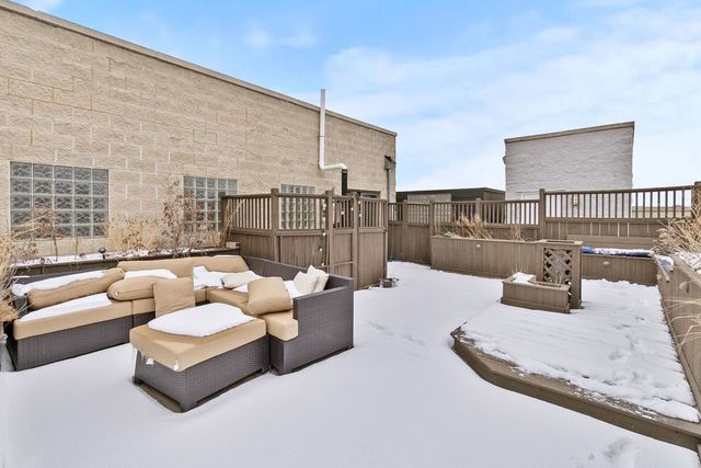 2236 W Armitage Avenue 403, Chicago, IL 60647