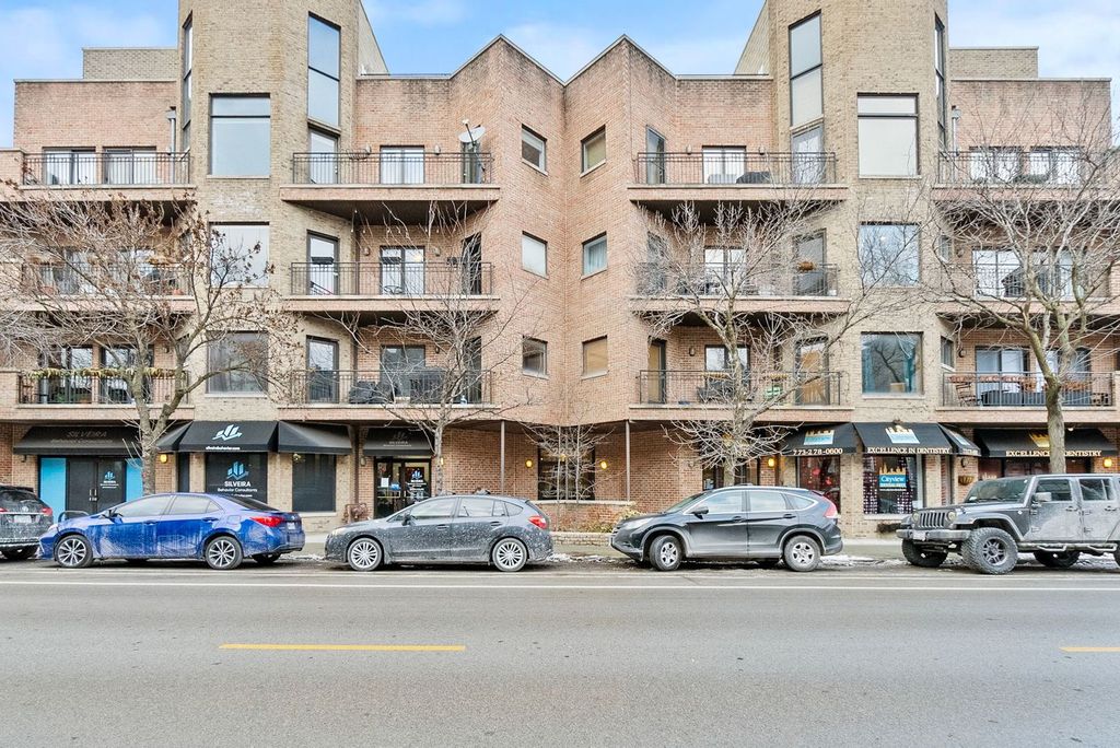 2236 W Armitage Avenue 403, Chicago, IL 60647
