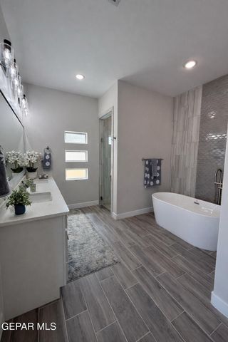 1798 DANA GRAY Street, El Paso, TX 79928