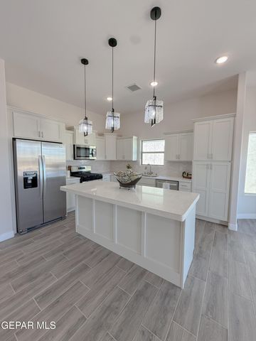 1798 DANA GRAY Street, El Paso, TX 79928