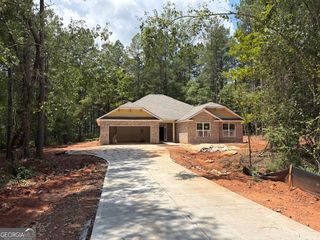 668 Eagle Heights Drive, Maysville, GA 30558