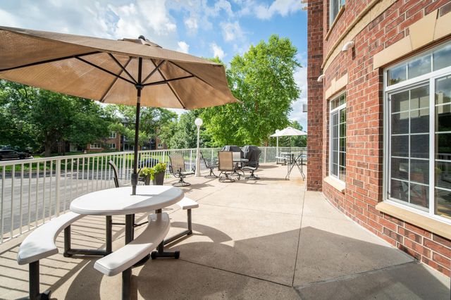 8200 W 33rd Street 208, Saint Louis Park, MN 55426