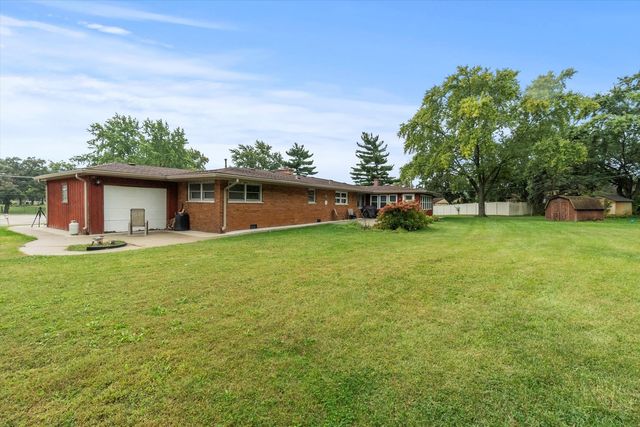 16650 Fulton Terrace, Tinley Park, IL 60477