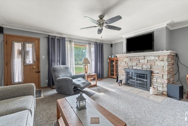 16650 Fulton Terrace, Tinley Park, IL 60477