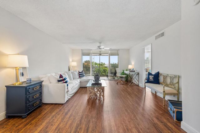 2809 Florida Boulevard 307, Delray Beach, FL 33483