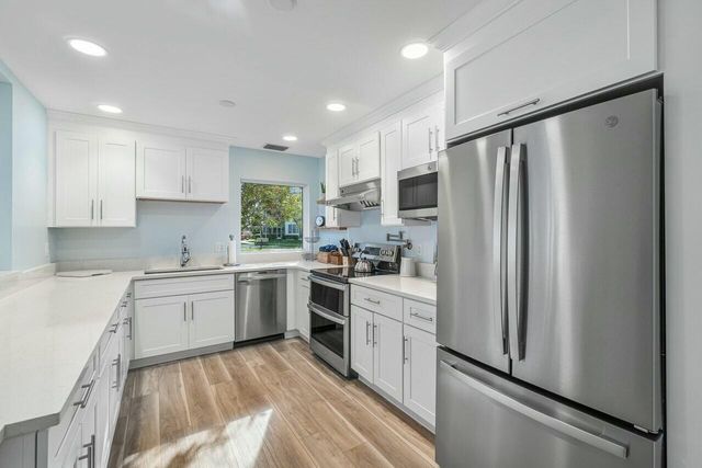 2809 Florida Boulevard 307, Delray Beach, FL 33483
