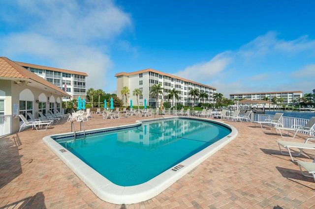 2809 Florida Boulevard 307, Delray Beach, FL 33483